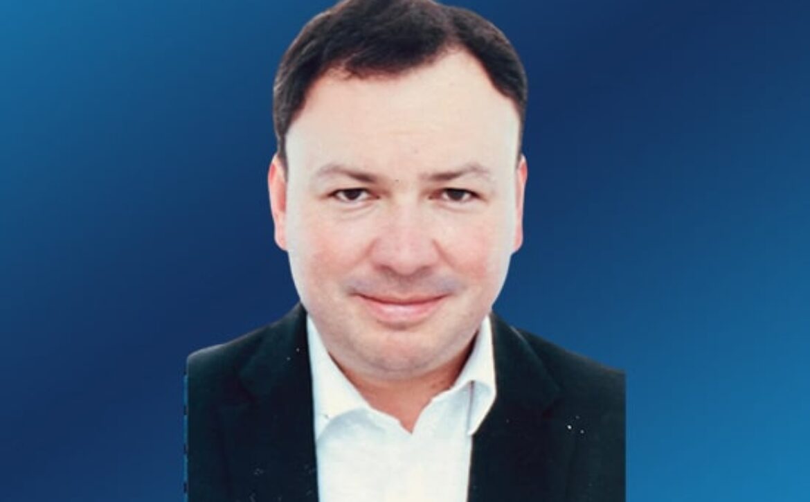 Dr-Mario-Herrera-min